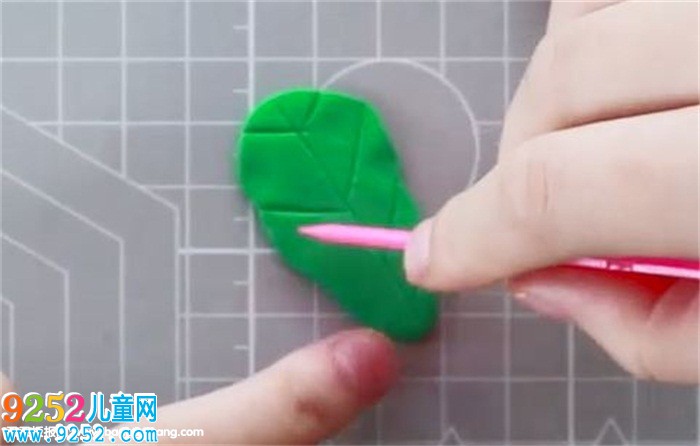 用輕粘土做青菜怎么做
