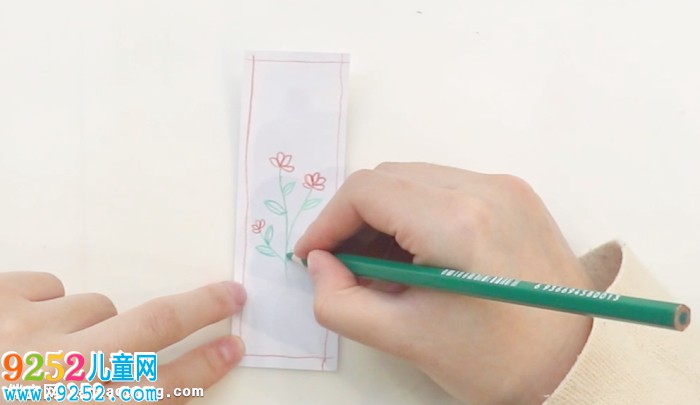 小花書(shū)簽怎么做漂亮