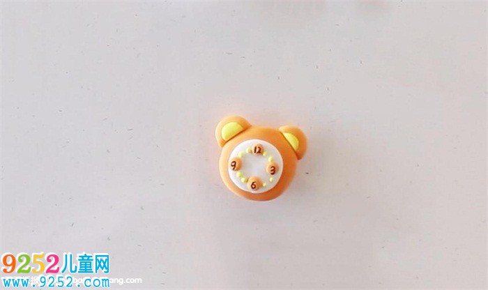 超輕粘土鬧鐘簡(jiǎn)單可愛(ài)