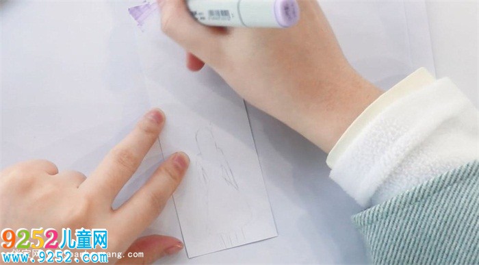 兒童<a href=http://www.inspiredelm.com/diy/ target=_blank class=infotextkey>手工制作</a>書簽怎么做