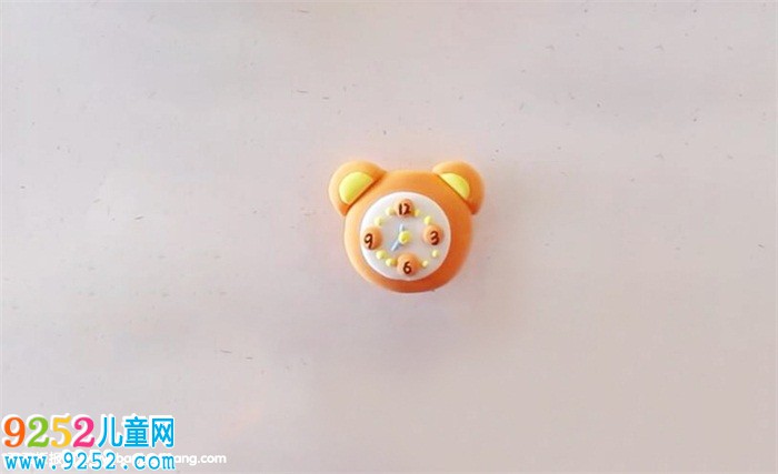 超輕粘土鬧鐘簡(jiǎn)單可愛(ài)