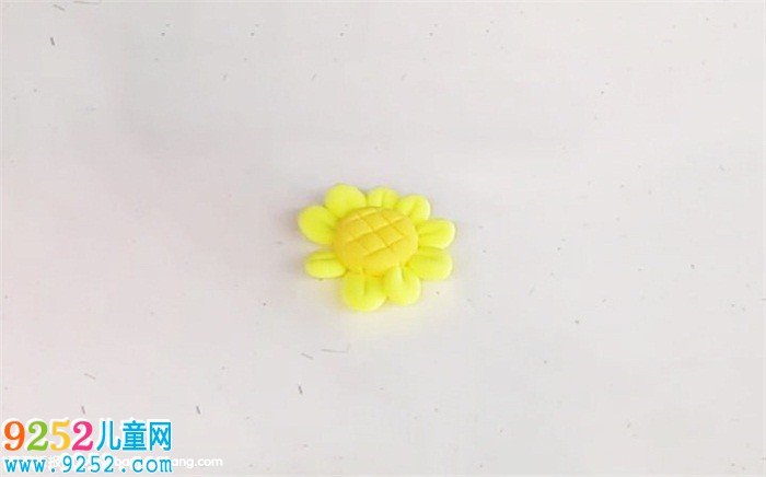 超輕粘土向日葵的做法