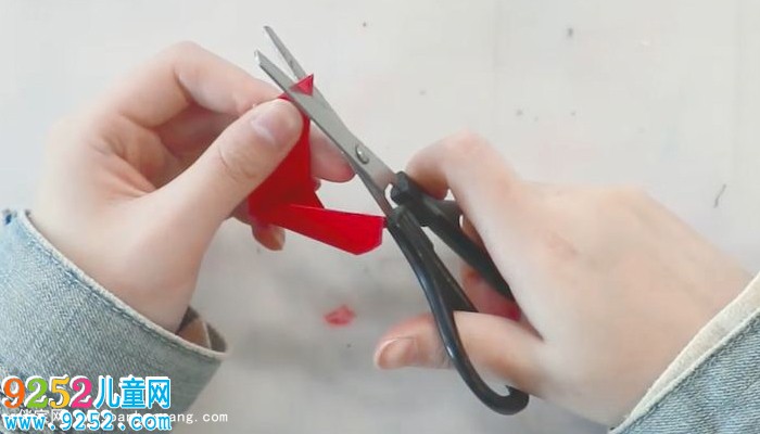 噴火龍書(shū)簽怎么做