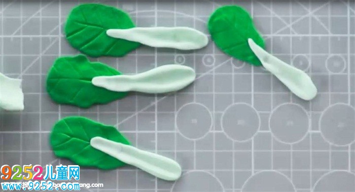 用輕粘土做青菜怎么做