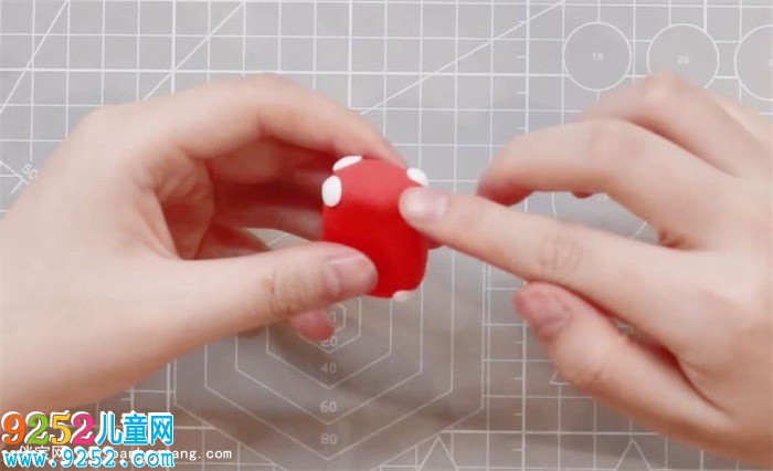 粘土行李箱的做法