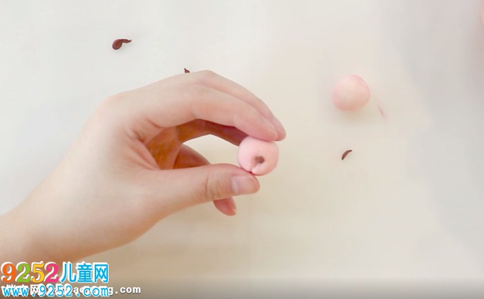 兒童手工粘土水果簡(jiǎn)單教程