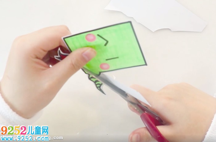 十二生肖蛇書簽制作方法