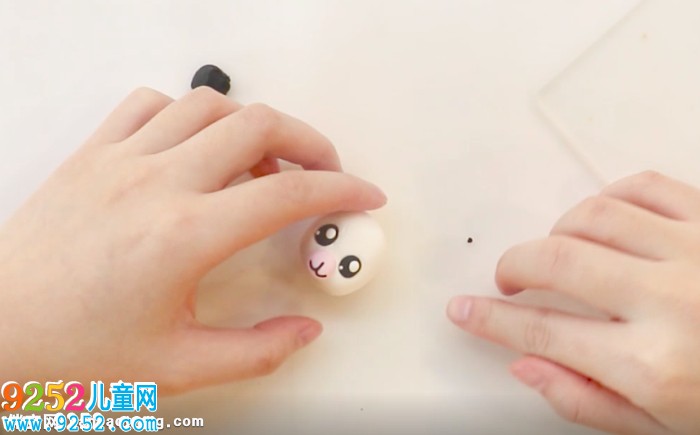 可愛(ài)小兔子的捏法