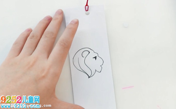 獅子座書簽制作方法