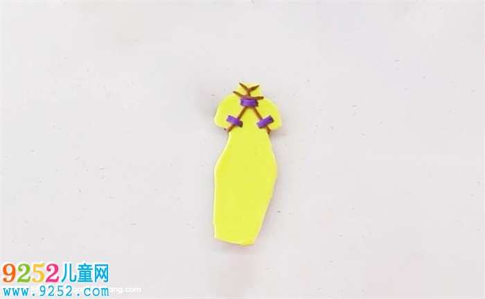 粘土旗袍花樣制作過(guò)程