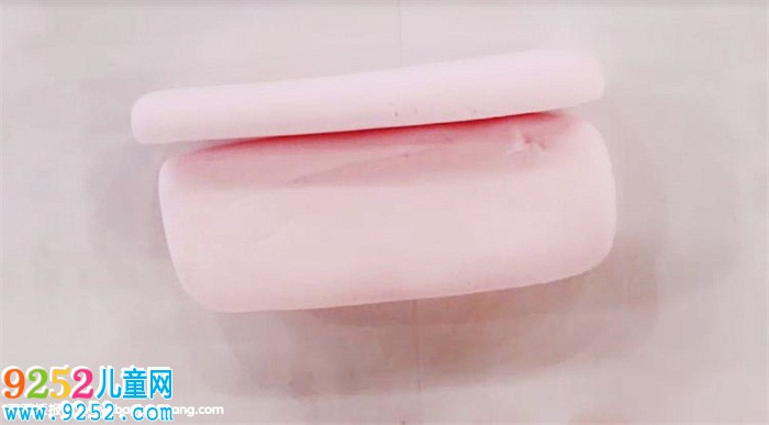 用粘土做大頭兒子一家