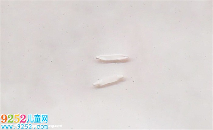 超輕粘土捏蝴蝶結(jié)