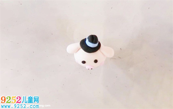 超輕粘土做可愛小豬