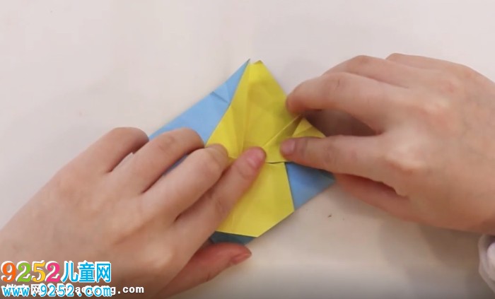 皮卡丘書簽怎么做