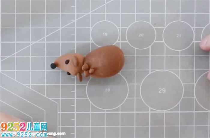 超輕粘土刺猬怎么做