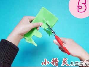 自制秋千女孩