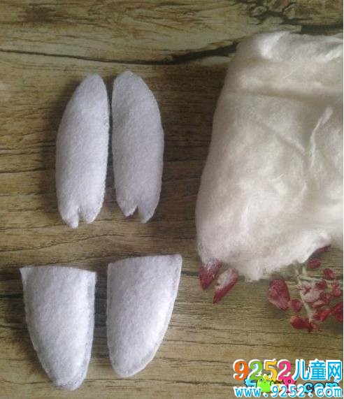 超能陸戰(zhàn)隊(duì)大白玩偶