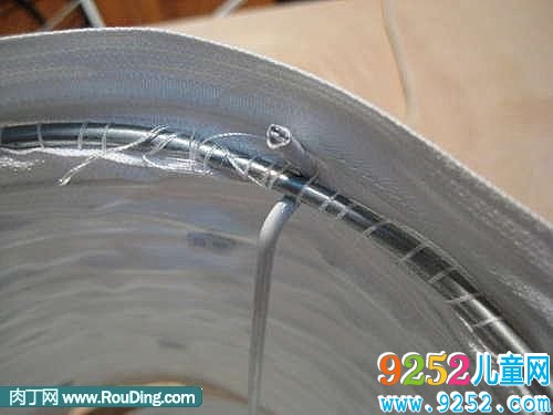 用拉鏈制作個性創(chuàng)意的燈罩