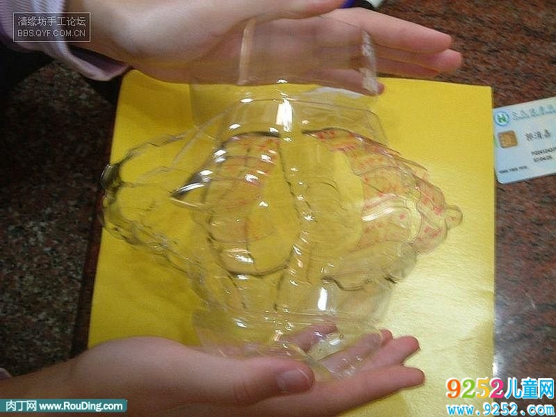 創(chuàng)意環(huán)保的兒童燈籠