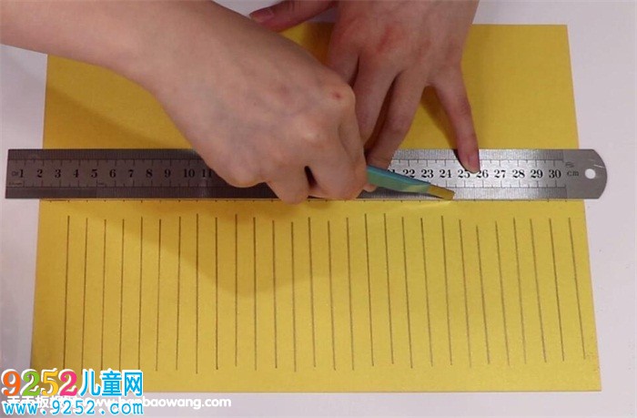 小學(xué)生手工燈籠怎么做