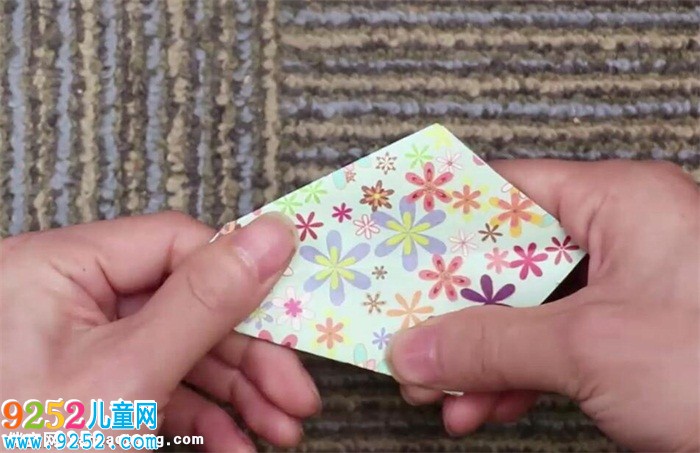 兒童手工孔明燈怎么做