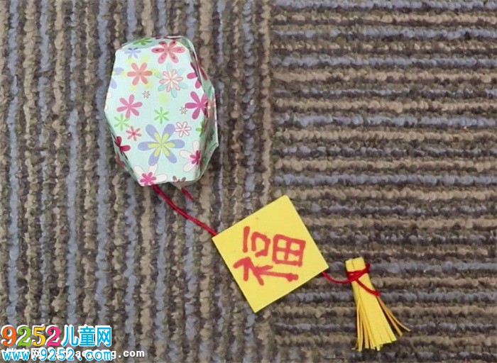 兒童手工孔明燈怎么做