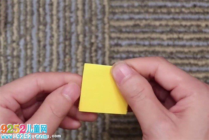 兒童手工孔明燈怎么做