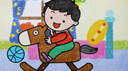 小孩騎木馬兒