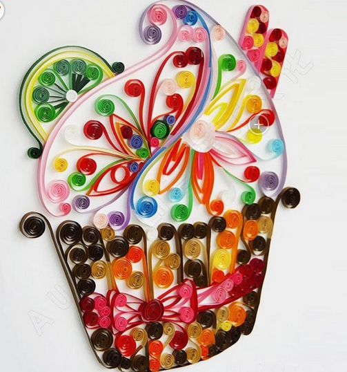 大蛋糕<a href=http://www.inspiredelm.com/ertonghua/ target=_blank class=infotextkey>兒童畫</a>  紙杯蛋糕