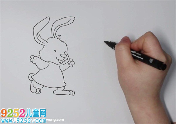 小白兔小灰兔<a href=http://www.inspiredelm.com/jianbihua/ target=_blank class=infotextkey>簡(jiǎn)筆畫</a>