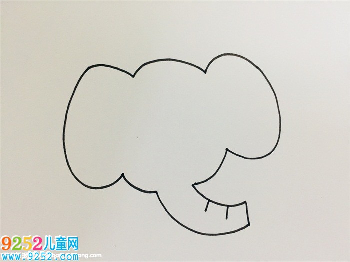 大象<a href=http://www.inspiredelm.com/jianbihua/ target=_blank class=infotextkey>簡(jiǎn)筆畫</a>畫法步驟