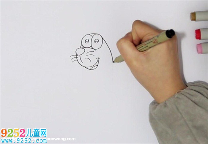 海獅怎么畫<a href=http://www.inspiredelm.com/jianbihua/ target=_blank class=infotextkey>簡筆畫</a>，海獅<a href=http://www.inspiredelm.com/jianbihua/ target=_blank class=infotextkey>簡筆畫</a>步驟