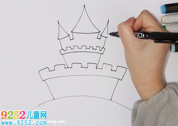 迪士尼城堡<a href=http://www.inspiredelm.com/jianbihua/ target=_blank class=infotextkey>簡(jiǎn)筆畫(huà)</a>