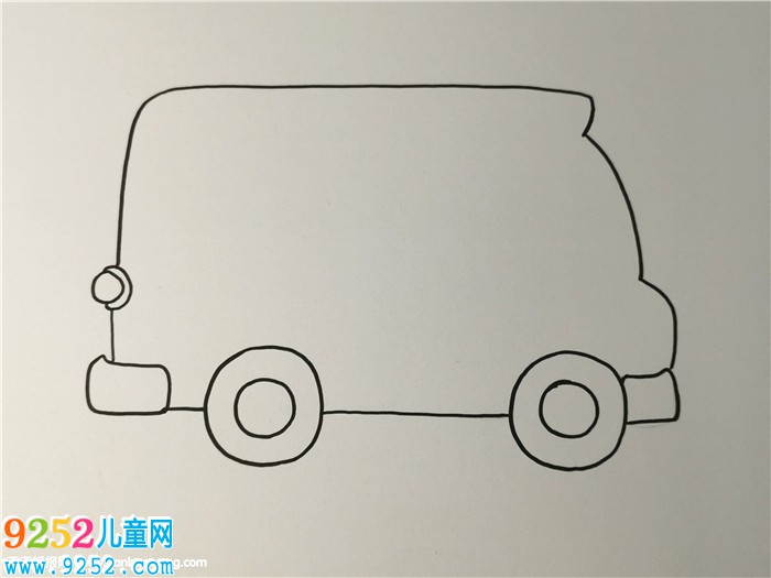 校車<a href=http://www.inspiredelm.com/jianbihua/ target=_blank class=infotextkey>簡筆畫</a>步驟