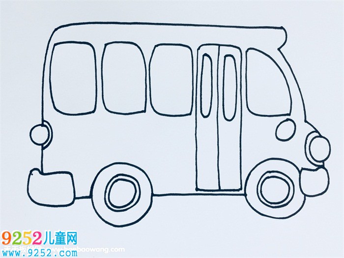 校車怎么畫<a href=http://www.inspiredelm.com/jianbihua/ target=_blank class=infotextkey>簡筆畫</a>