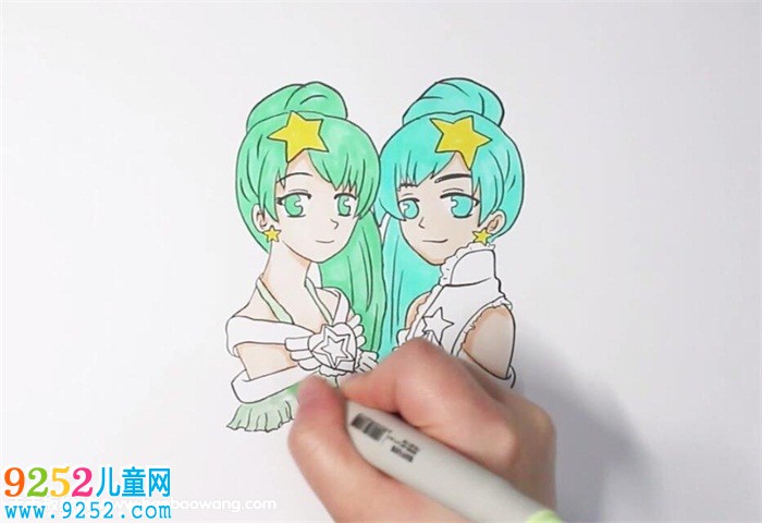 貝貝和雅雅<a href=http://www.inspiredelm.com/jianbihua/ target=_blank class=infotextkey>簡(jiǎn)筆畫</a>