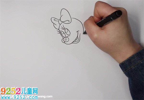 米妮<a href=http://www.inspiredelm.com/jianbihua/ target=_blank class=infotextkey>簡(jiǎn)筆畫</a>