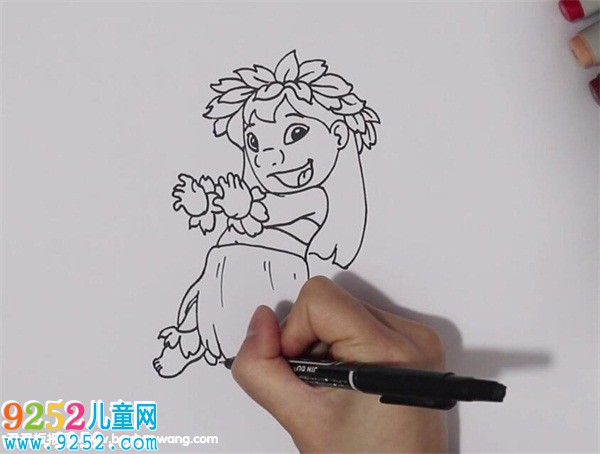 星際寶貝莉蘿<a href=http://www.inspiredelm.com/jianbihua/ target=_blank class=infotextkey>簡(jiǎn)筆畫</a>