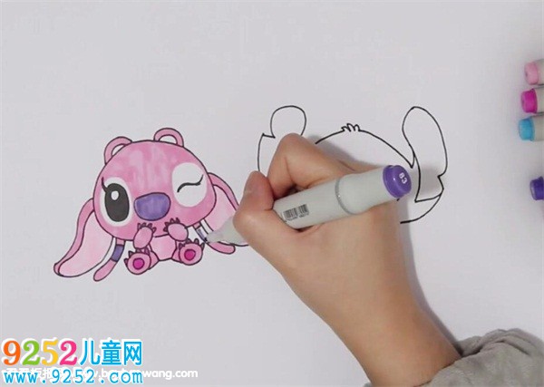 史迪奇和安琪<a href=http://www.inspiredelm.com/jianbihua/ target=_blank class=infotextkey>簡(jiǎn)筆畫(huà)</a>