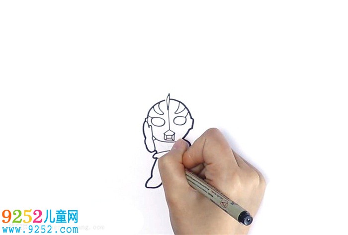 泰迦奧特曼怎么畫
