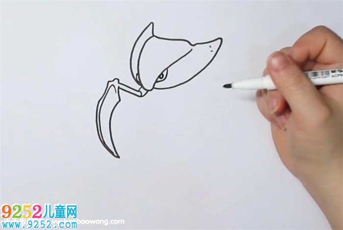 鐮刀盔<a href=http://www.inspiredelm.com/jianbihua/ target=_blank class=infotextkey>簡筆畫</a>