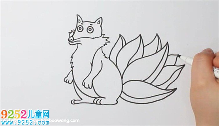 q版九尾狐<a href=http://www.inspiredelm.com/jianbihua/ target=_blank class=infotextkey>簡筆畫</a>