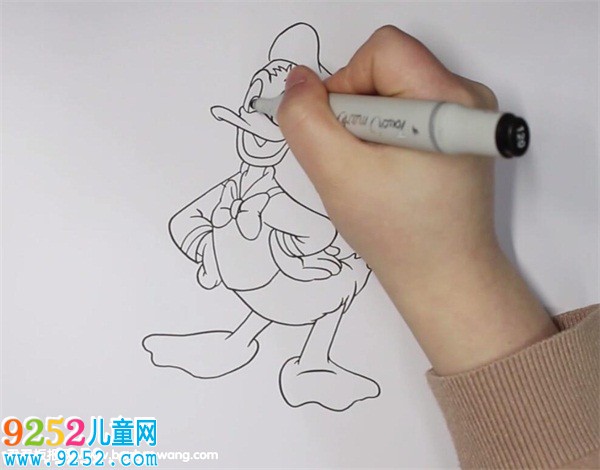 唐老鴨<a href=http://www.inspiredelm.com/jianbihua/ target=_blank class=infotextkey>簡筆畫</a>