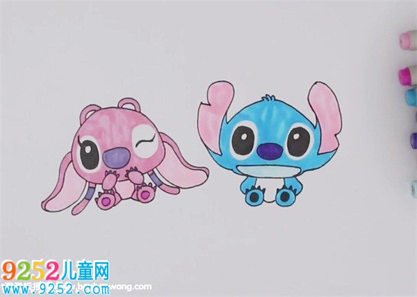 史迪奇和安琪<a href=http://www.inspiredelm.com/jianbihua/ target=_blank class=infotextkey>簡(jiǎn)筆畫(huà)</a>
