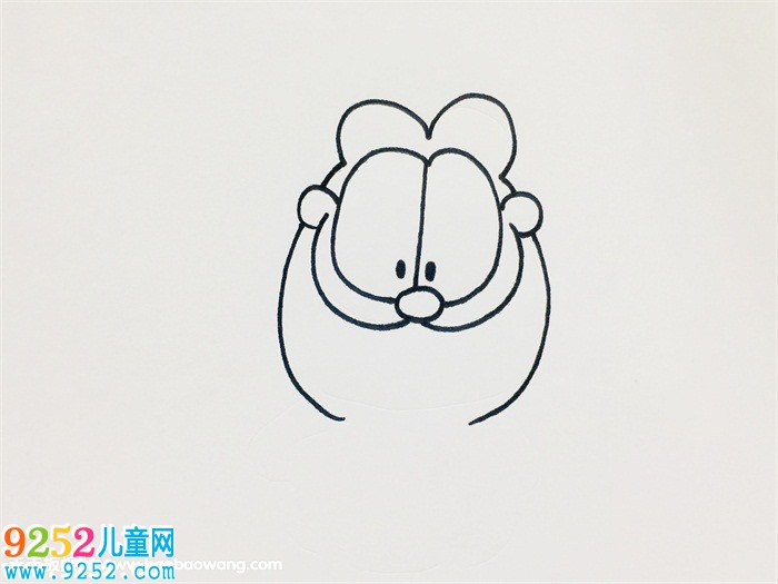 簡單的加菲貓<a href=http://www.inspiredelm.com/jianbihua/ target=_blank class=infotextkey>簡筆畫</a>