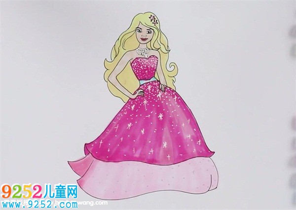 芭比娃娃<a href=http://www.inspiredelm.com/jianbihua/ target=_blank class=infotextkey>簡(jiǎn)筆畫</a>