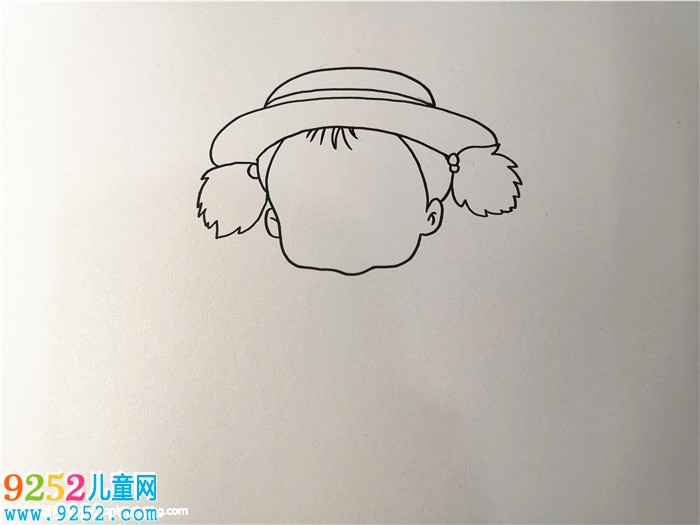 小梅<a href=http://www.inspiredelm.com/jianbihua/ target=_blank class=infotextkey>簡筆畫</a>步驟