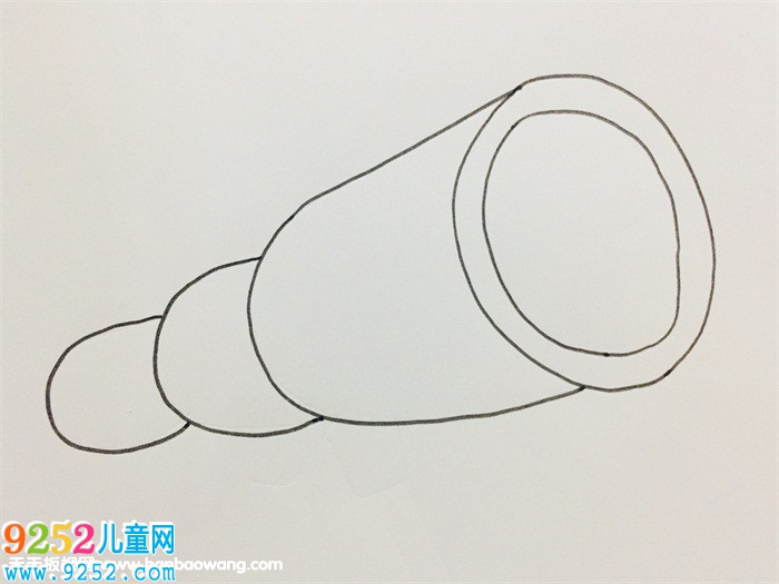 簡單的望遠(yuǎn)鏡怎么畫