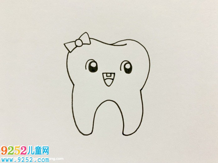 卡通牙齒<a href=http://www.inspiredelm.com/jianbihua/ target=_blank class=infotextkey>簡筆畫</a>，<a href=http://www.inspiredelm.com/ertonghua/ target=_blank class=infotextkey>兒童畫</a>牙齒的畫法