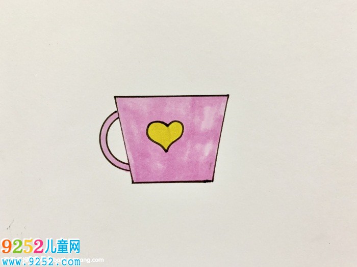 牙杯怎么畫(huà)<a href=http://www.inspiredelm.com/jianbihua/ target=_blank class=infotextkey>簡(jiǎn)筆畫(huà)</a>，簡(jiǎn)單的刷牙杯<a href=http://www.inspiredelm.com/jianbihua/ target=_blank class=infotextkey>簡(jiǎn)筆畫(huà)</a>